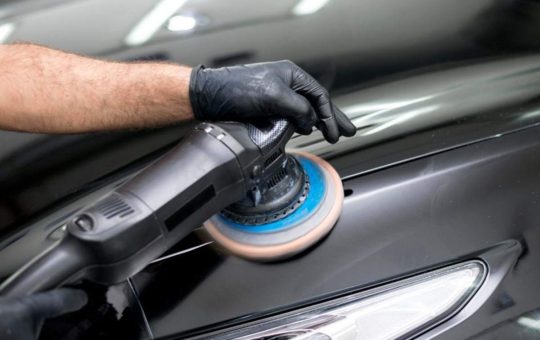 Everything You Need To Know Before Opting for Car Polishing